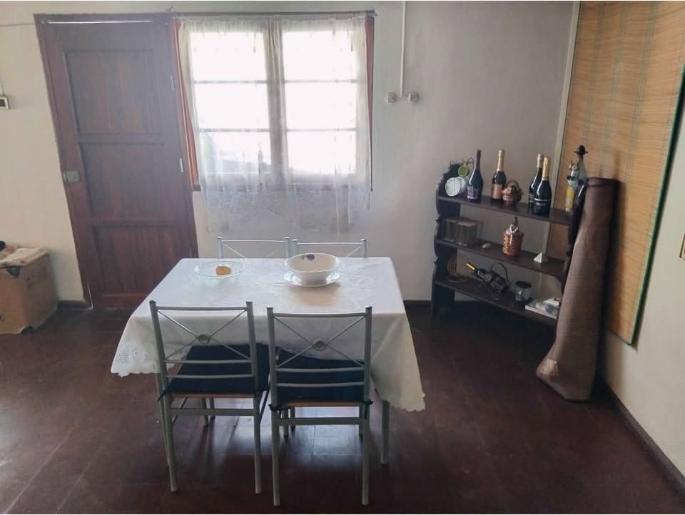 Comedor con luz natural